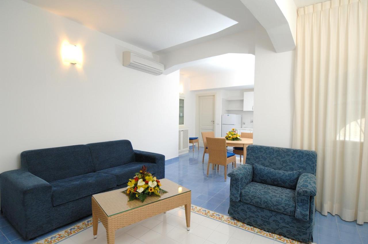 Aurora Residence Amalfi Bagian luar foto